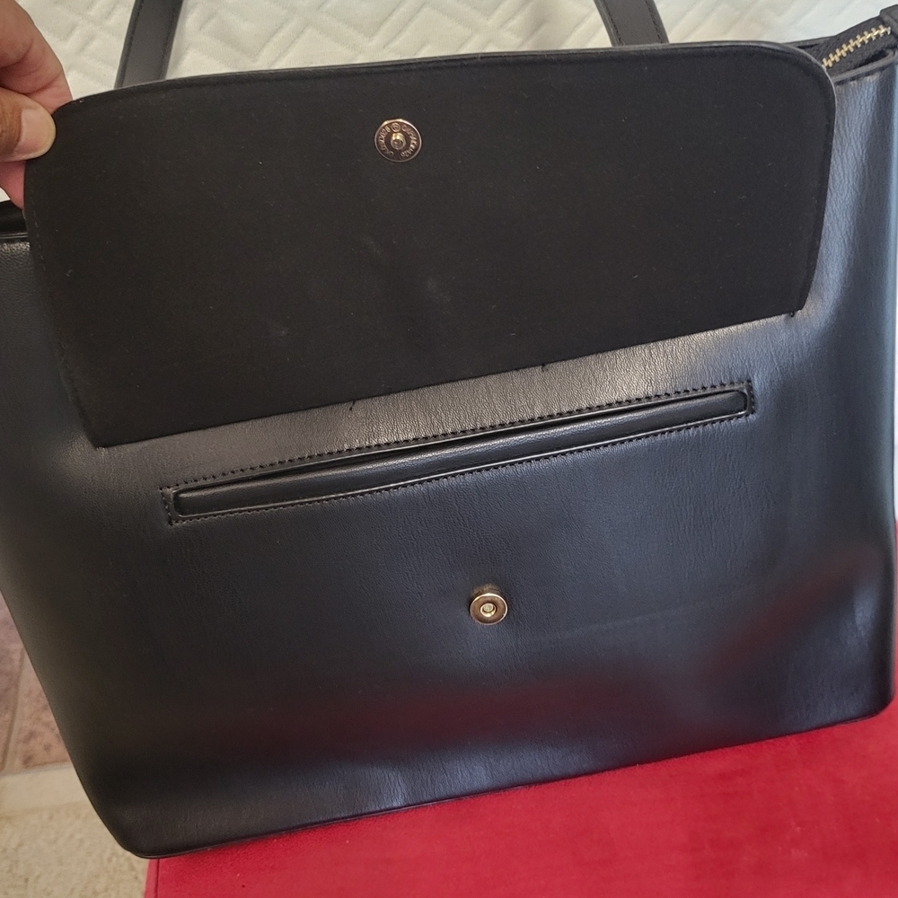 Badgley Mischka Black Tote With Slip Pocket In Front Nwt - Picture 10 of 10